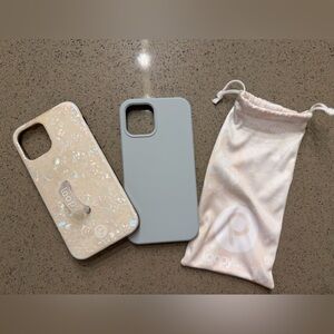 Loopy Case and light blue Silicone iPhone 12 Case Duo